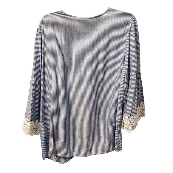 Westport Blue & White Striped Lace-Up Blouse Sz 1X sleeves 3/4 blouse - Picture 9 of 12
